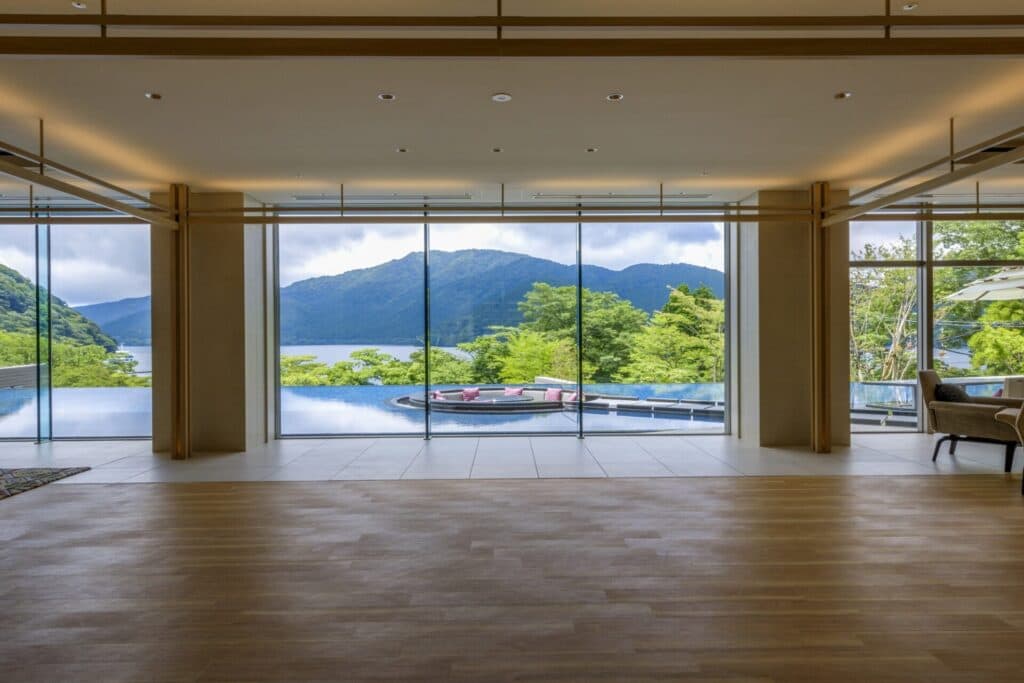 【公式ホームページ限定！ベストレート】箱根・芦ノ湖 はなをり <br>“はなをりビュッフェ”プラン（2食付）