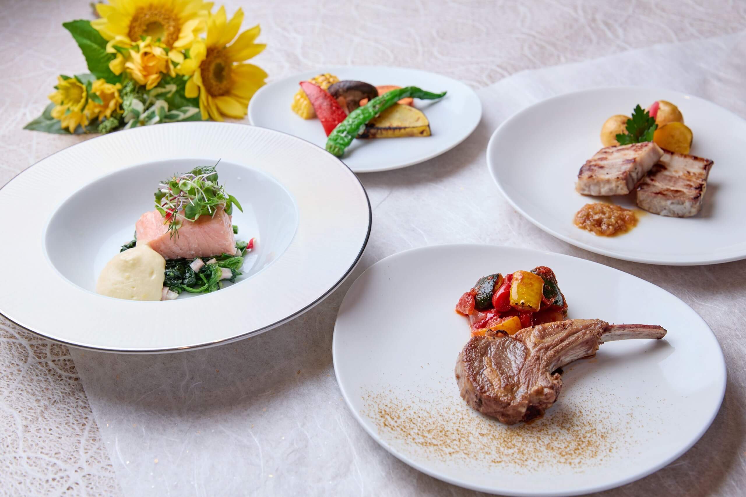 夏限定の贅沢を目の前で！ はなをりビュッフェメニューがライブキッチンとともに刷新